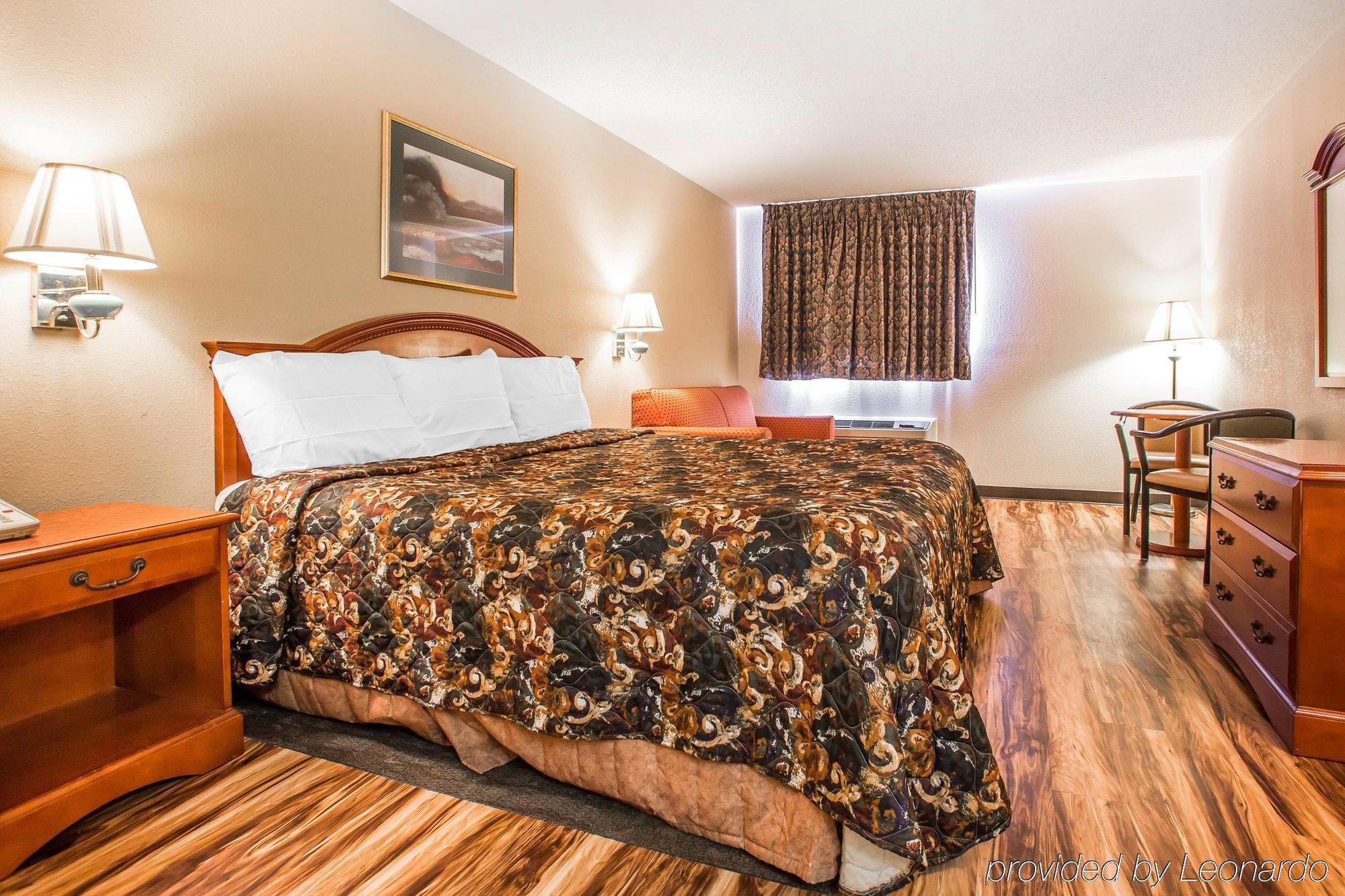 Red Lion Inn & Suites Caseyville Luaran gambar