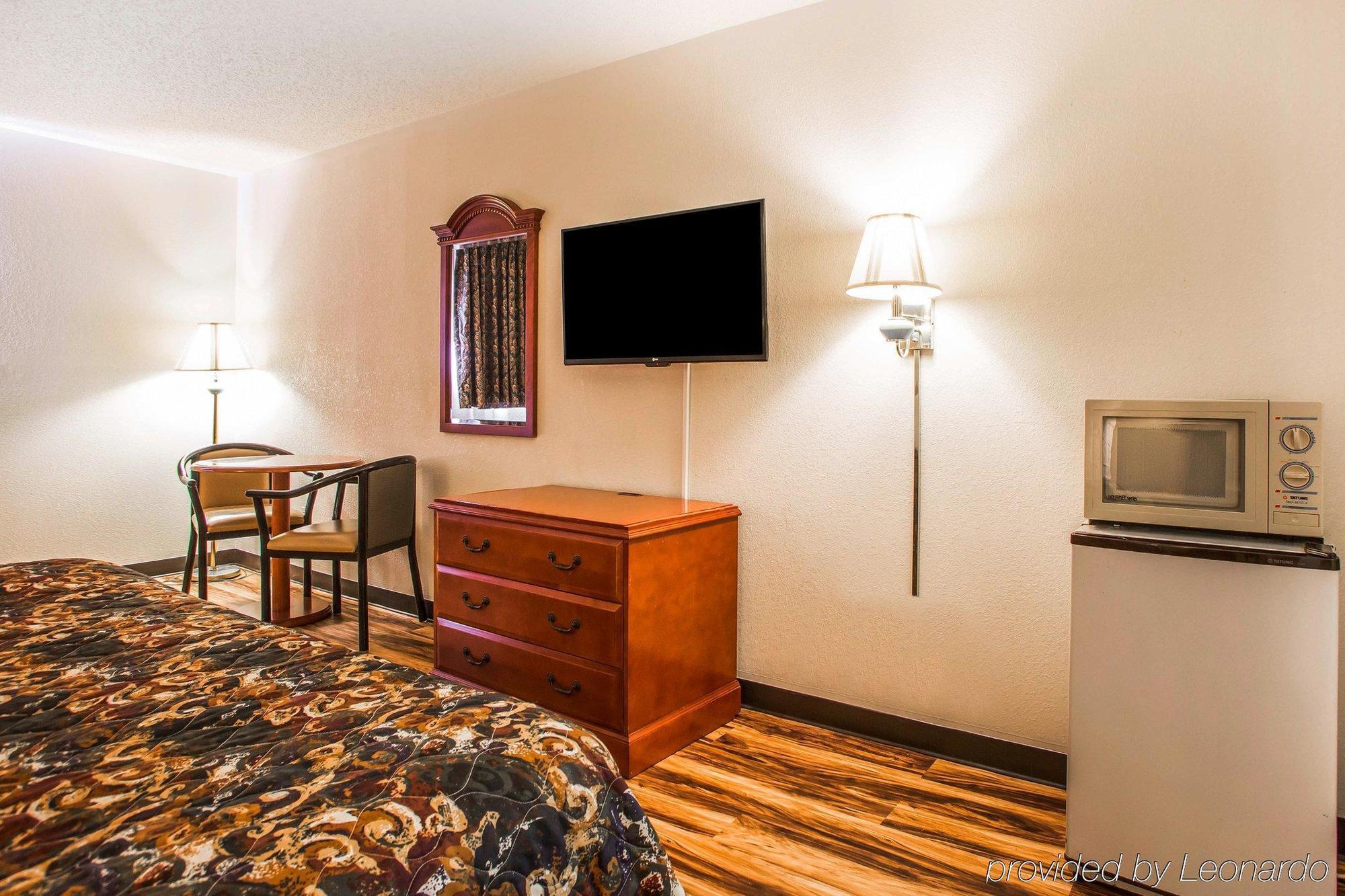 Red Lion Inn & Suites Caseyville Luaran gambar