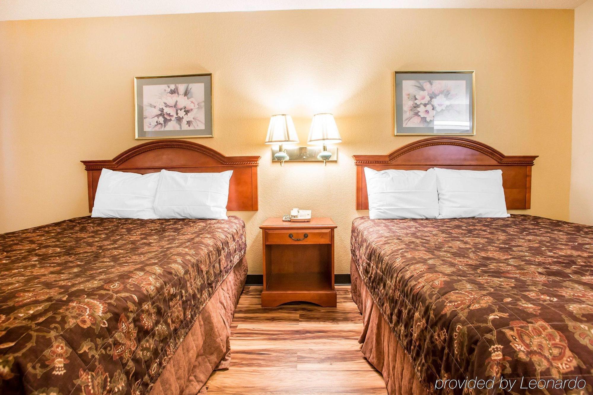 Red Lion Inn & Suites Caseyville Luaran gambar