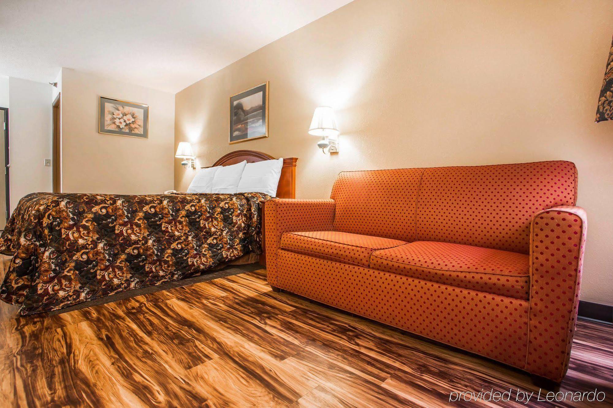 Red Lion Inn & Suites Caseyville Luaran gambar