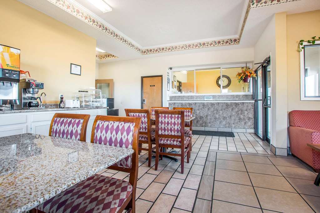 Red Lion Inn & Suites Caseyville Dalaman gambar